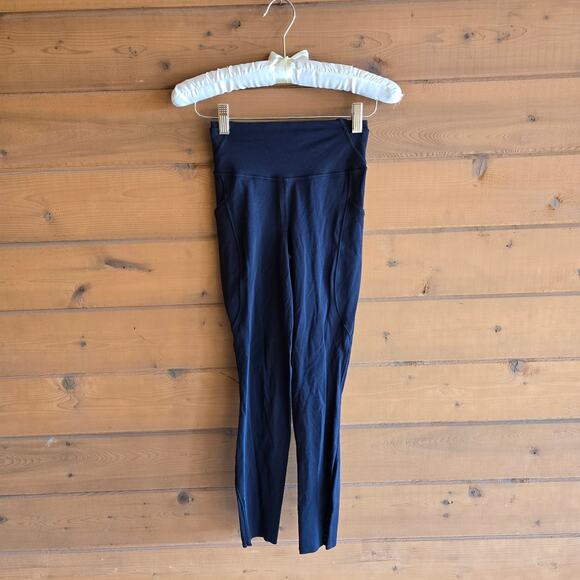 Lululemon Legging Fast and Free High Rise Tight 2 25" Pockets Black Nulux Gym - Picture 2 of 7